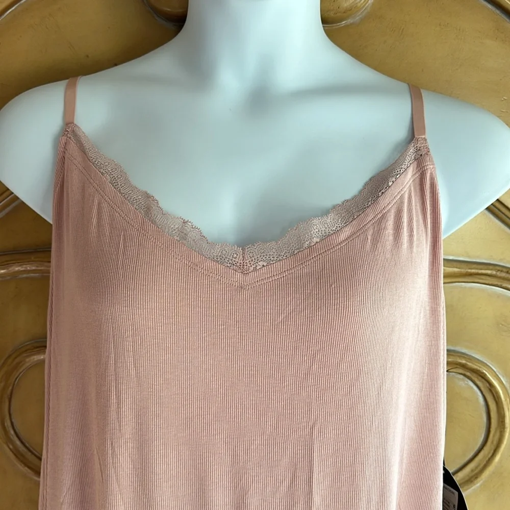 Ava & Viv slinky camisole - Picture 2 of 12